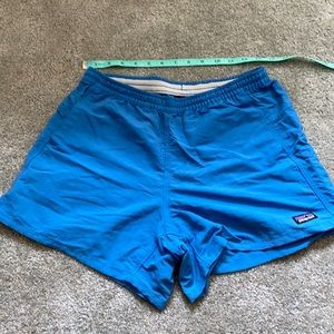 Patagonia baggies 5”